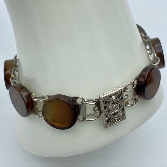 Jewelry Bundle; 4 Bracelets, 1 Ring - Picture 6 of 10